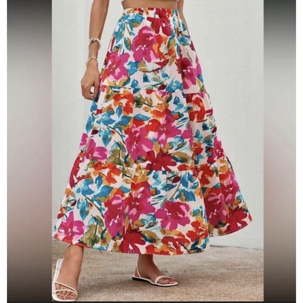 Shein Floral‎ Print Tiered Maxi Skirt Womens M Elastic Waist Flowy Boho Romantic
